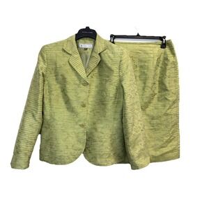 Vintage Travis Ayers Women's 2-Piece Silk Suit Set Size 10 Skirt Jacket Green